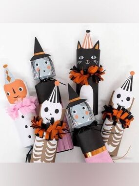 Meri Meri Vintage Halloween Character Party Crackers - NEW!